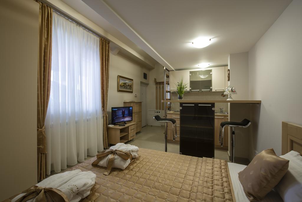 Apartments Jevtic Belgrad Rum bild